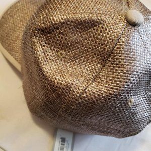 Shimmer Cap in gold
